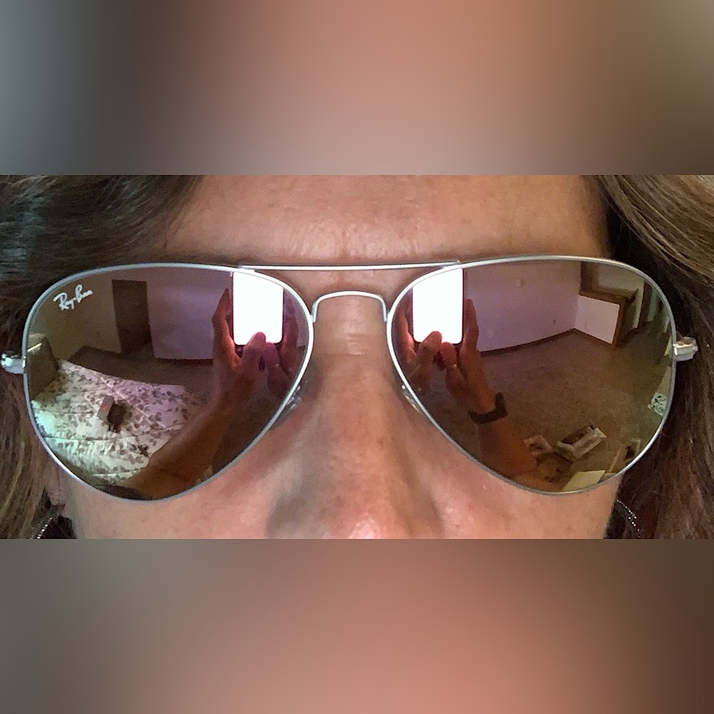Ray-Ban womens aviator sunglasses Silver frame Rose gold mirrored lens Wore once